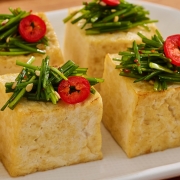 한끼 두부 3개 (부침용2개+찌개용1개, 각 110g) (110gx3개)