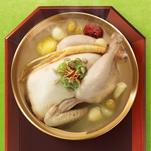 [반듯한식] 산삼배양근 삼계탕 (800g)