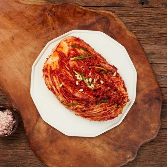 [생산직송] 사계절 아삭 포기김치 (7kg)