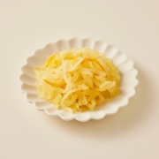 꼬들꼬들한 유자 단무지채 (1kg)