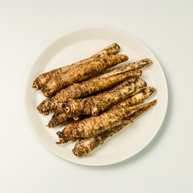 [산지직송] 친환경 황토더덕(무농약,700g) 