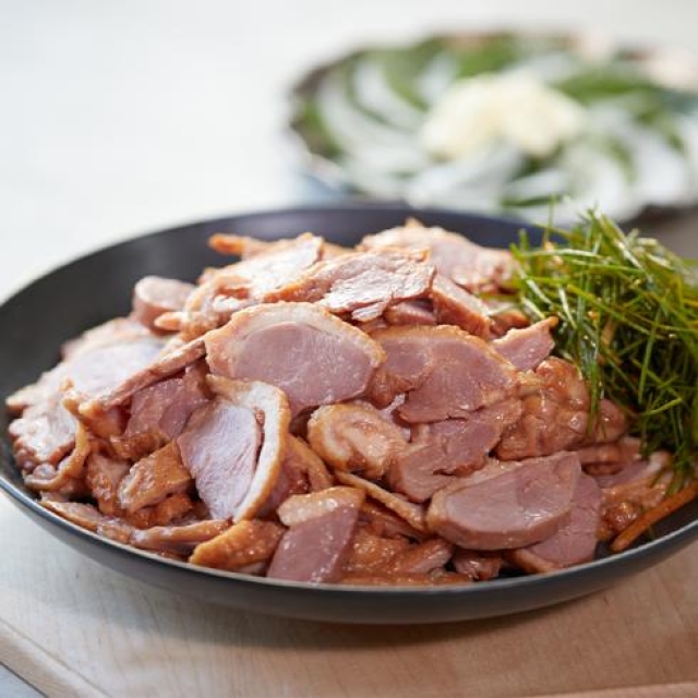 매실 숙성 훈제오리 슬라이스 (1kg)