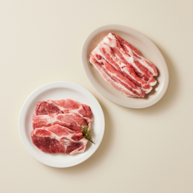 [산지직송] 무항생제 돼지 홈파티세트(300g*2팩)(삼겹/목심) 