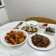 3fe5f94a-348b-4b3d-8f7c-97c1fc859e39.jpg