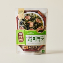 [반듯한식]고기듬뿍 보양 미역국(실온) (450g)